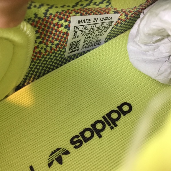 SOLD Adidas Yeezy Boost 350 V2 Semi Frozen Yellow - Picture 8 of 8